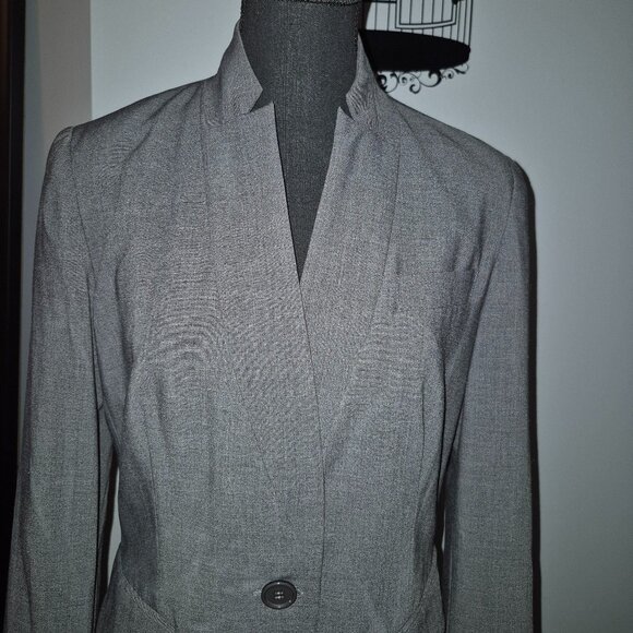 Separate Ways Grey Blazer (8) - Picture 3 of 8